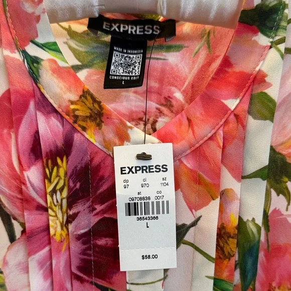 Express Floral Pink Long-Sleeve Blouse - Size Large - Picture 2 of 9